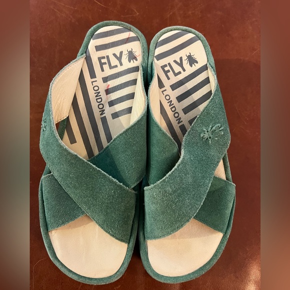 Fly London Green Suede Sandals - Picture 6 of 15